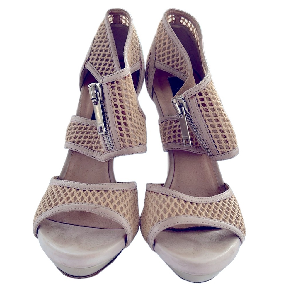 Burberry Neutral Tone Mesh Stiletto Platform Sandal EU40 - Picture 2 of 12